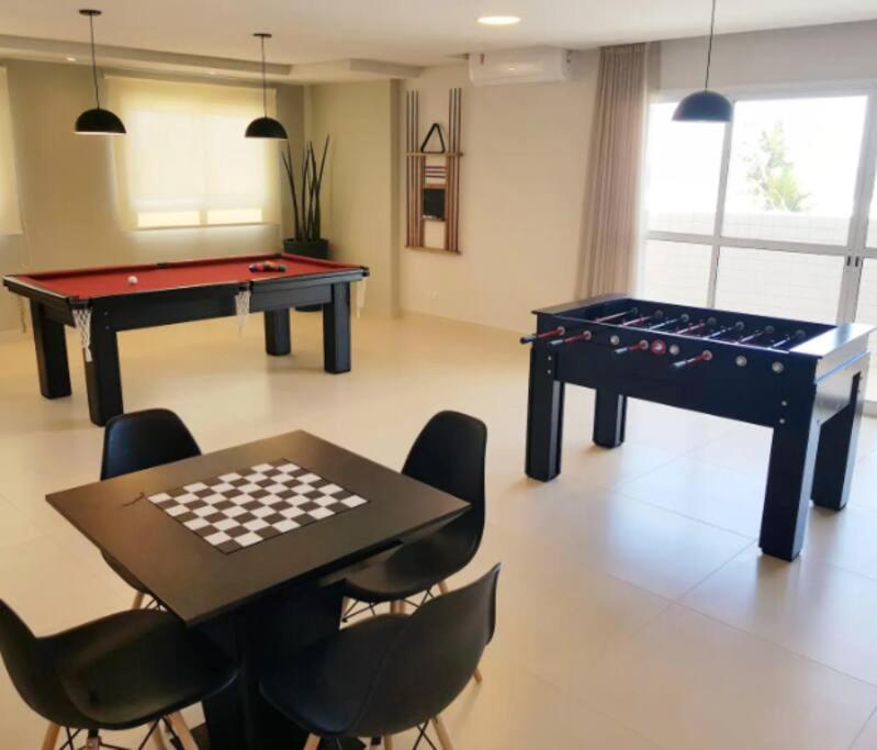 Ap Frente Mar Com Ar-Condicionado E Varanda Gourmet Mongaguá Exteriör bild